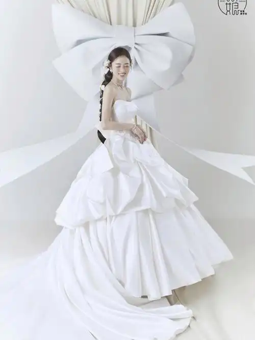 韩式高定婚纱照简约自然唯美