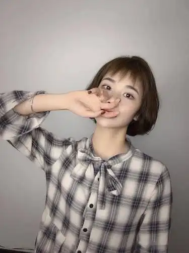 2021夏天流行"狗啃头"最时尚最潮流_发型