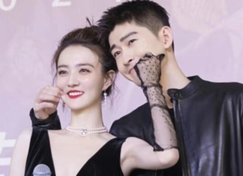 张翰节目官宣新恋情称看她熟睡模样就心跳加速网友徐璐掉坑