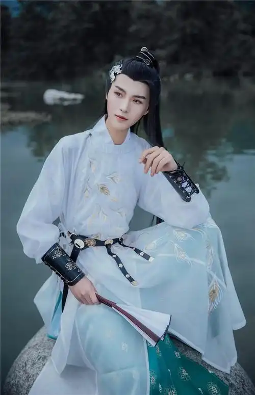 汉服男装款式介绍(汉服男装有哪些款式)-天晟网
