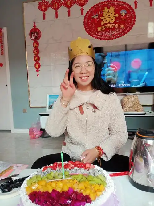 姐姐过生日的一天.