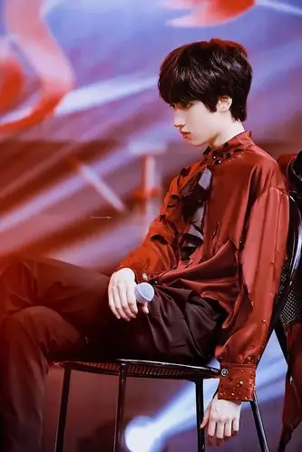 严浩翔 - 小严奶糖