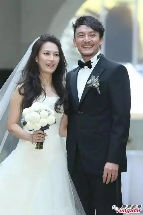 舒淇和冯德伦结婚了,没有嫁不出去的女神-mengdamingbai-八卦帝