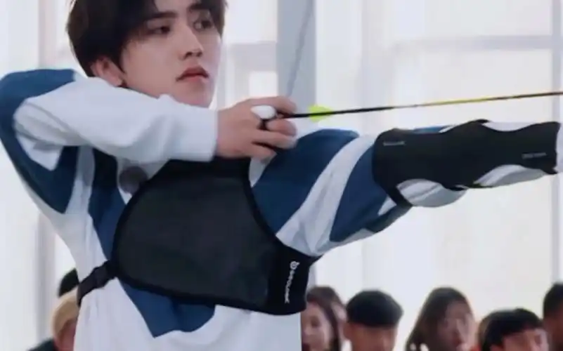 射箭的坤坤太帅了吧