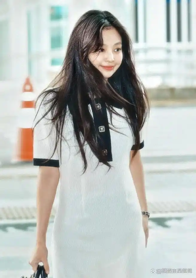 jennie被拒绝拍摄vlog,原因公开后,韩网友表示,这个理由很充分