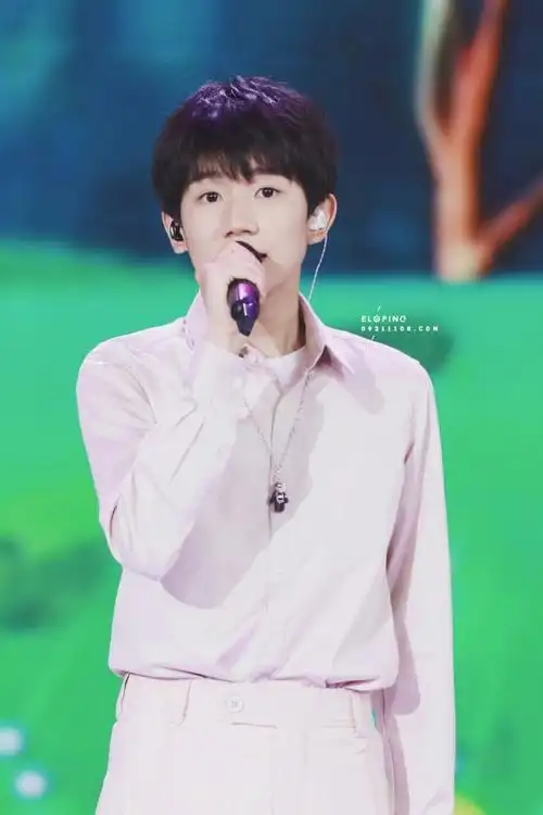 王源 #tfboys 2017央视六一儿童节晚会 高清 可爱