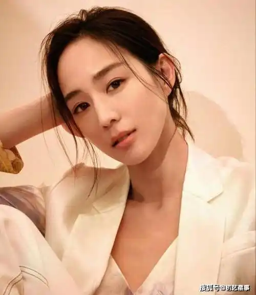 张钧甯:颜值与智慧并存的荧幕女神