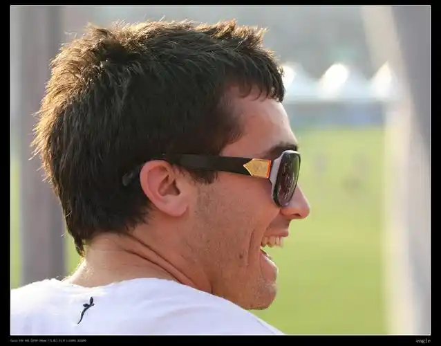 【图片2】澳大利亚人喜爱运动--澳式足球--体育摄影-蜂鸟论坛照片套图