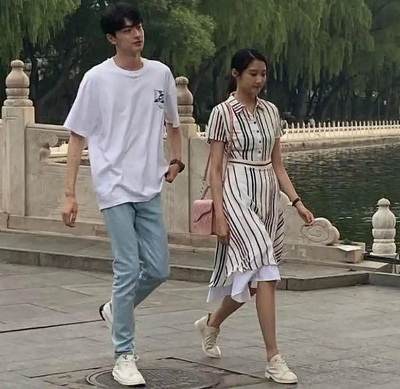 林一比174的关晓彤高那么多,他是不是谎报身高了?