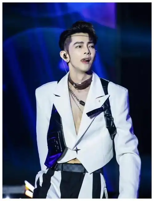 男神|炎亚纶|飞轮海|社交平台_网易订阅