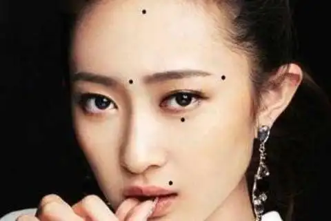 女人身上的四个离婚痣 婚姻不顺的四颗痣