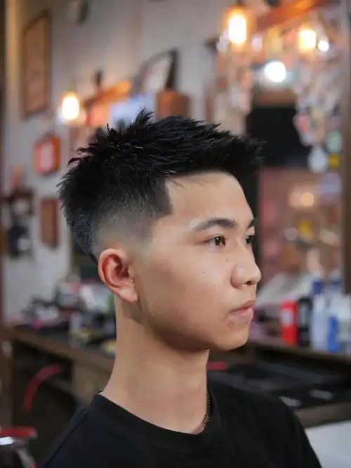 男生短发