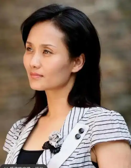 说到演员李颖,她自带贵气,演不了穷人,出道多年零