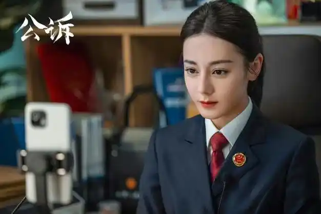 腾讯六月剧单出炉,肖战新剧不断更,任嘉伦现代剧终于来了|李沁|陈伟霆