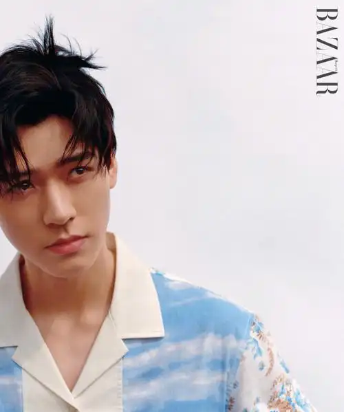 时尚芭莎五月刊封面##龚俊春日幻想芭莎大片