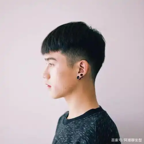 颜值不够发型来凑,2020年适合夏季剪的20款时尚男生发型参考!