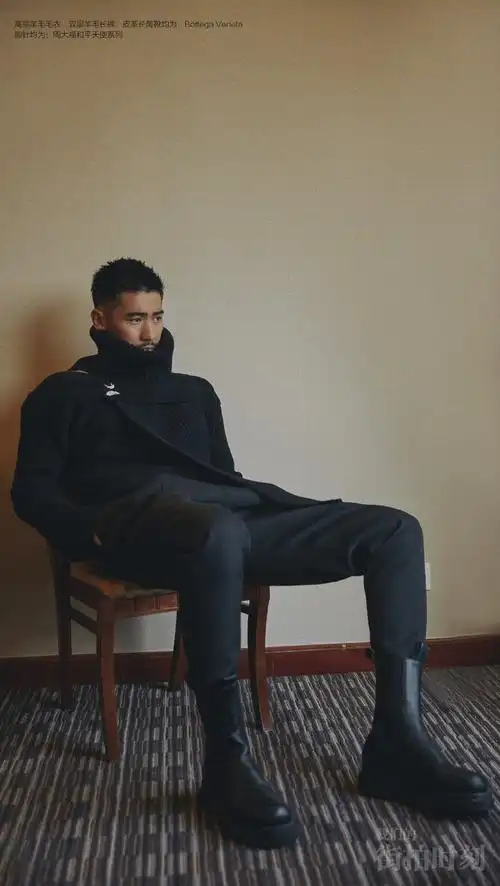 高以翔型男风帅气街拍图片35