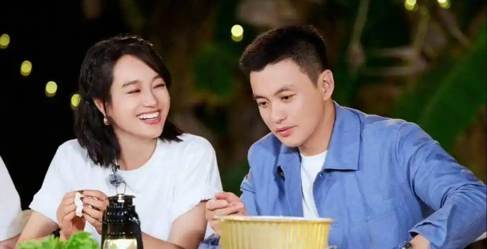 因朱丹不再更新微博,被误会是巧合 终于知道周一围停更微博原因_深情