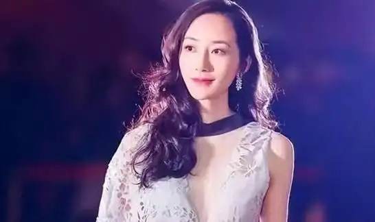 代表作是我爷爷演技平平还教人演戏上等人的傲慢从哪来的