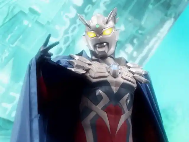 希卡利和赛罗都有了披风为何昭和元老爱迪至今只能当个保镖