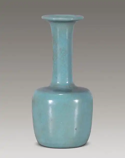 5cm 创作年代 明  汝窑居宋代汝,官,哥,钧,定五大名窑之首,在中国陶瓷