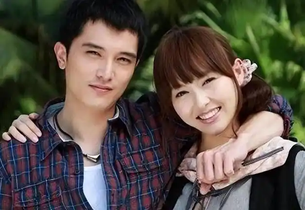 前男友,旧闺蜜接连登场,杨幂的尴尬都要溢出屏幕了|唐嫣|胡歌|秦岚