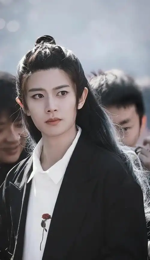 240204 任嘉伦化身大海之子,粉丝情深似海难自禁|剧照|电视剧|二级