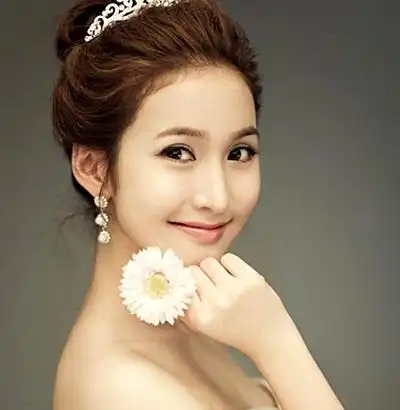 新娘短发发型哪款好看 新娘短发怎么做发型好看