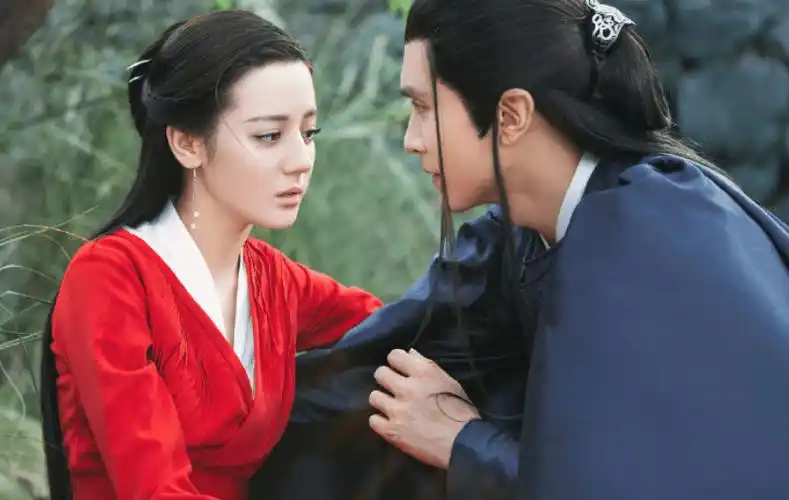 热巴和高伟光被称最佳cp,网友:中他们两个的毒,不自觉的微笑_电视剧