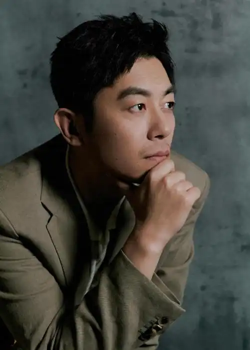 朱亚文生日写真##朱亚文39岁生日照