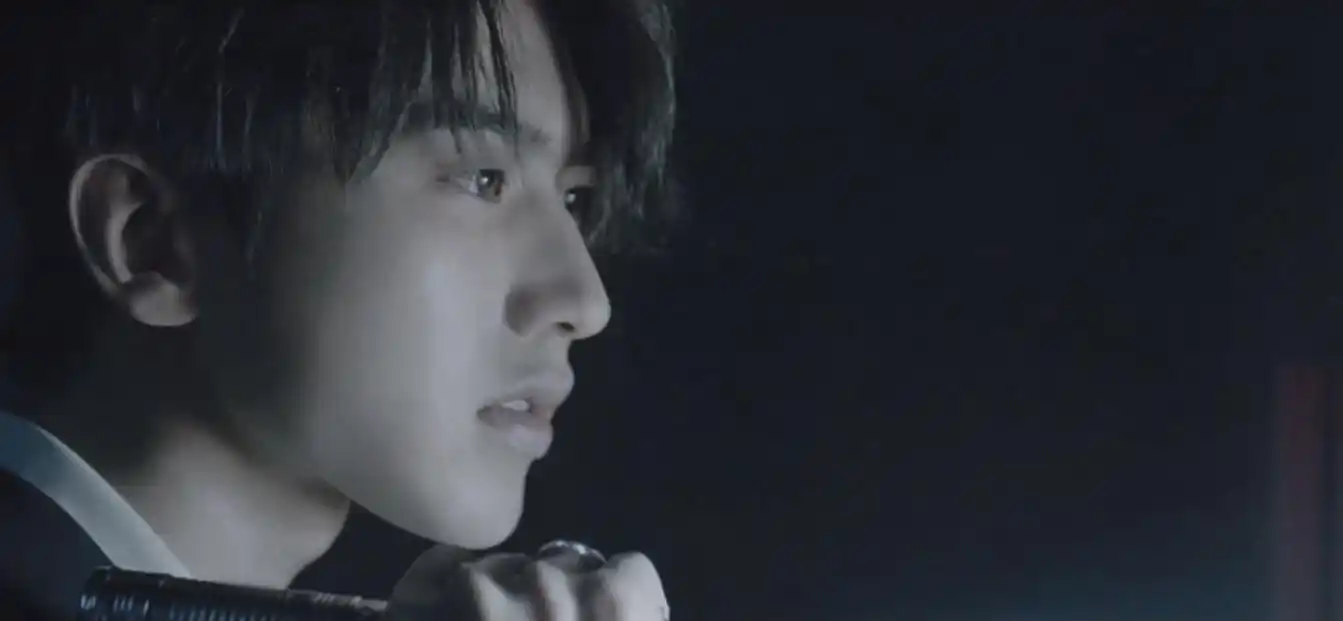 「消息」蔡徐坤《迷》互动mv正式上线 八种结局等你一一解开!