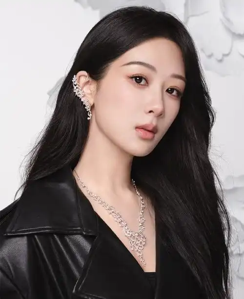 杨紫apmmonaco全球品牌代言人