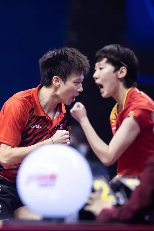 巅峰对决林高远王曼昱击败王楚钦孙颖莎全锦赛混双夺冠