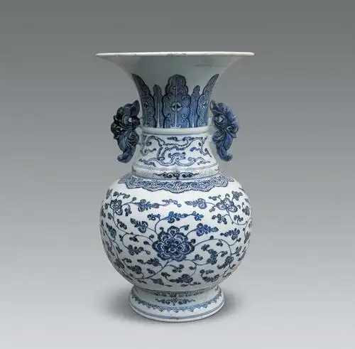 0457 清乾隆 青花花卉双耳瓶