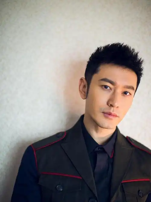 黄晓明杨颖惊爆热恋细节!