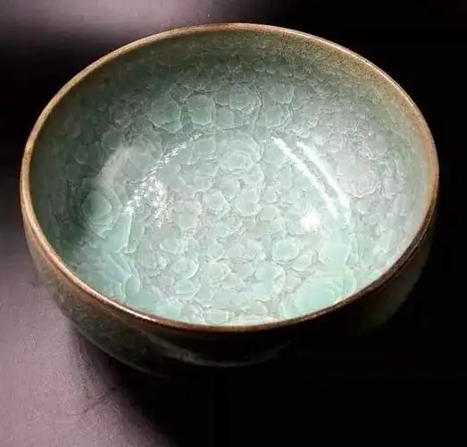 北宋官窑梅花冰片微观雅赏