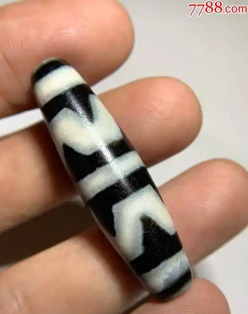 6090藏传双线虎牙天珠