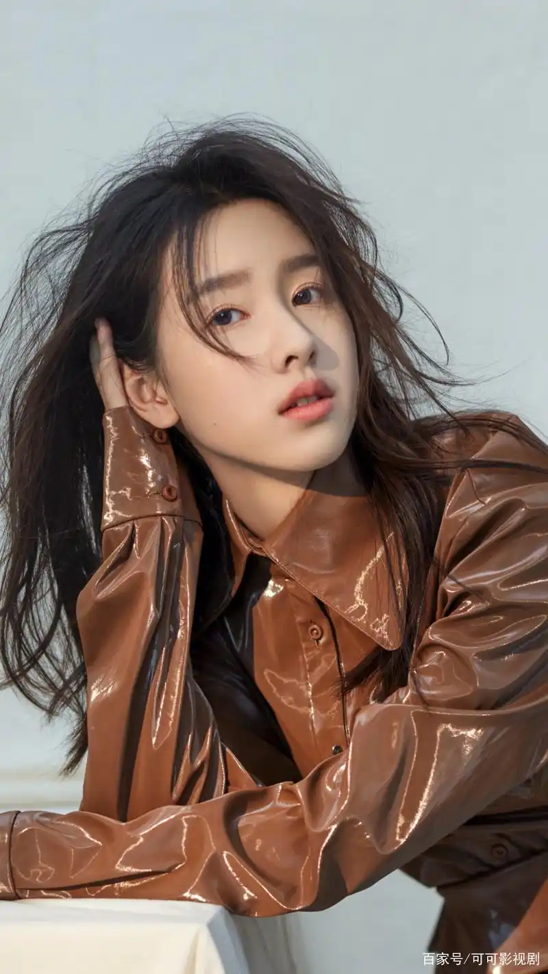 陈都灵高清写真越看越喜欢,清秀婉约,气质如兰