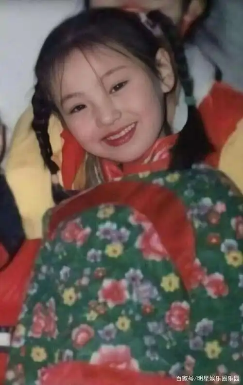 明星的有趣童年照,你最爱哪个?