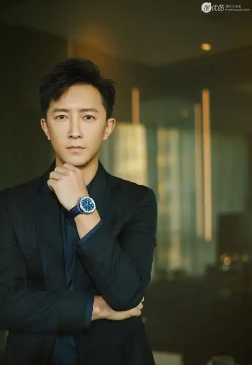 韩庚,男演员,型男,男歌手,大陆明星,西装帅哥,韩庚帅气亮相活动高清