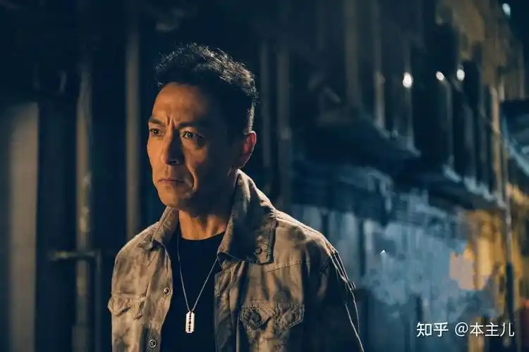 20年前曾志伟被彪形大汉暴打缝了29针牵扯到容祖儿