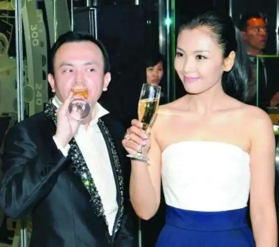 2009年,刘涛重返娱乐圈,准备替老公还债,她真的是个超有担当的女人!