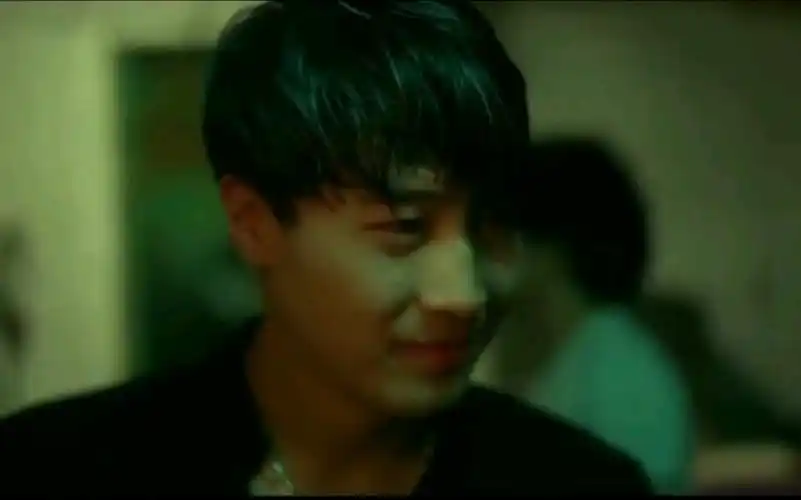 《堕落天使》黎明太帅了