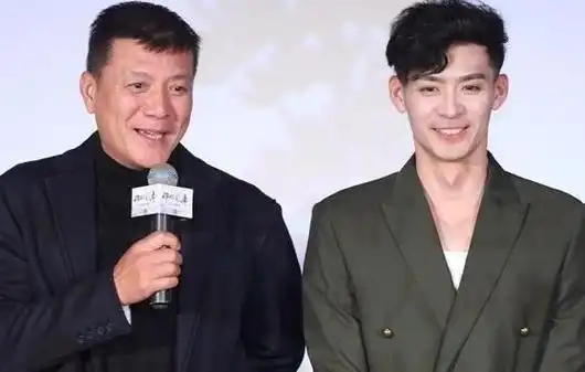 演员奚望:在继父刘之冰支持下离婚,带着女儿的她,如今生活怎样