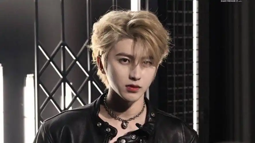 蔡徐坤采访专访 汇总视频_微博