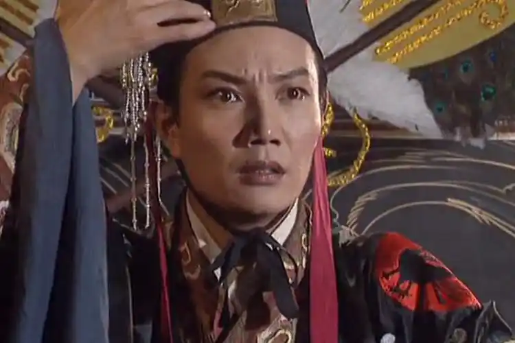 王光辉真正出彩的角色当属在《水浒传》中饰演的燕青一角.