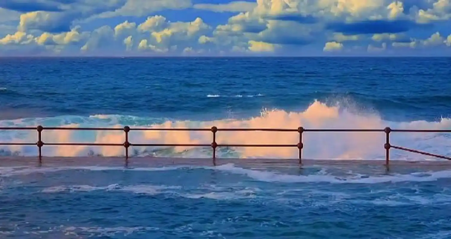 超治愈的大海图片 这是我挑选出来最好看的几张图片,可以的盗,觉得不