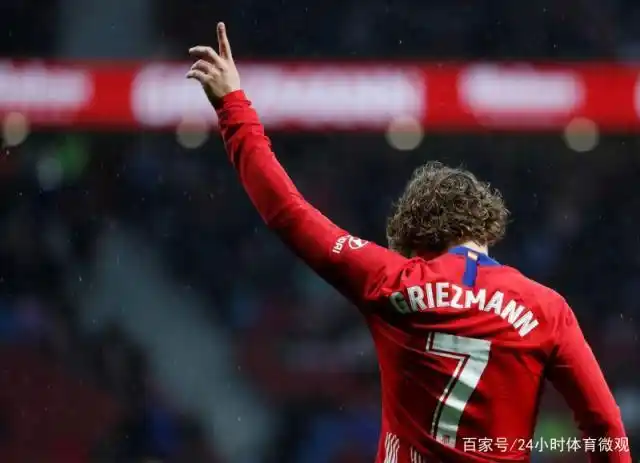 格里兹曼新赛季身披巴萨17号球衣,7号球衣终还是库蒂尼奥的!