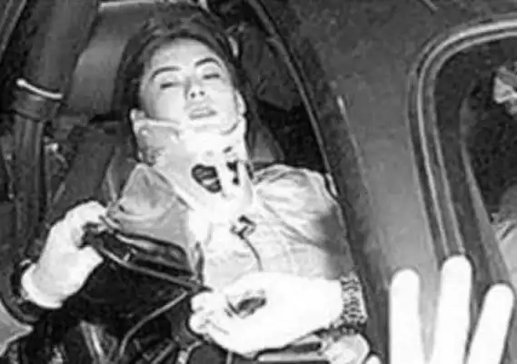 香妃刘丹车祸真实原因被曝光网友宁可相信她变成蝴蝶飞走了