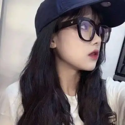 眼镜控女生意境头像念七